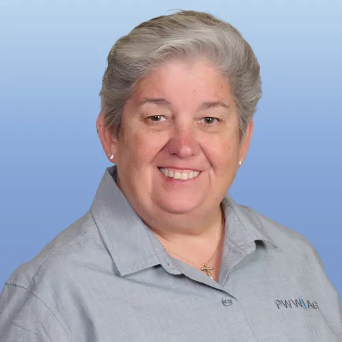 Lisa Bernhard